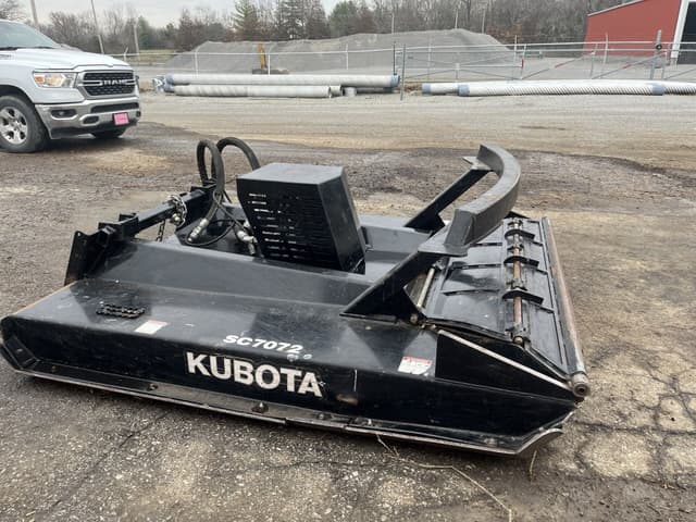 Image of Kubota SC7072 equipment image 2
