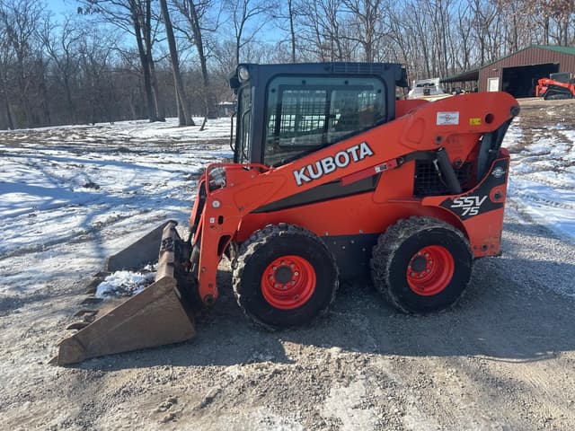 Image of Kubota SSV75 equipment image 3