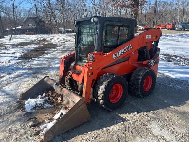 Image of Kubota SSV75 equipment image 1