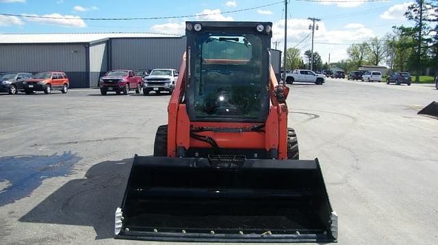 Image of Kubota SSV65 equipment image 1