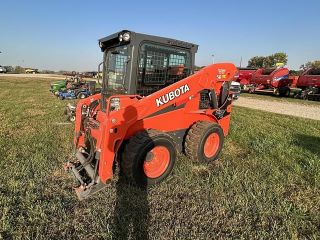 Image of Kubota SSV75 equipment image 4