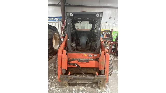 Image of Kubota SSV75 equipment image 2