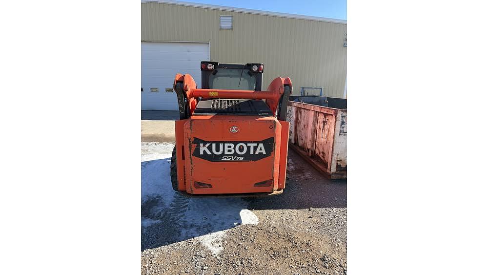 Image of Kubota SSV75 Primary image