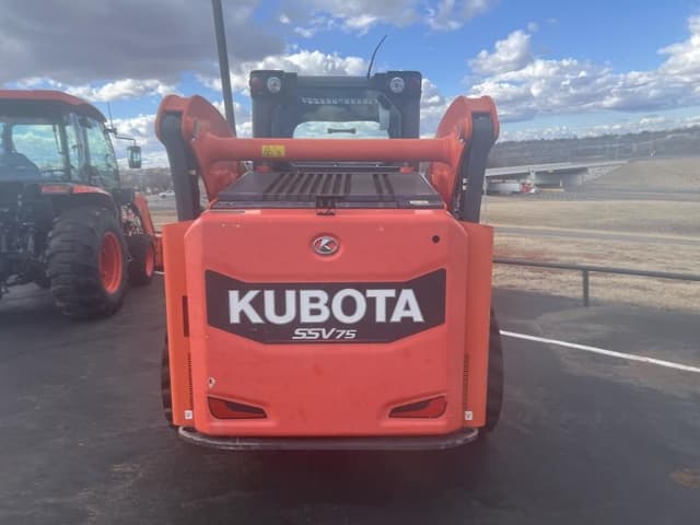 Image of Kubota SSV75 equipment image 1