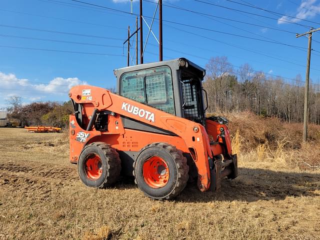 Image of Kubota SSV75 equipment image 3