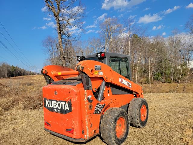 Image of Kubota SSV75 equipment image 4