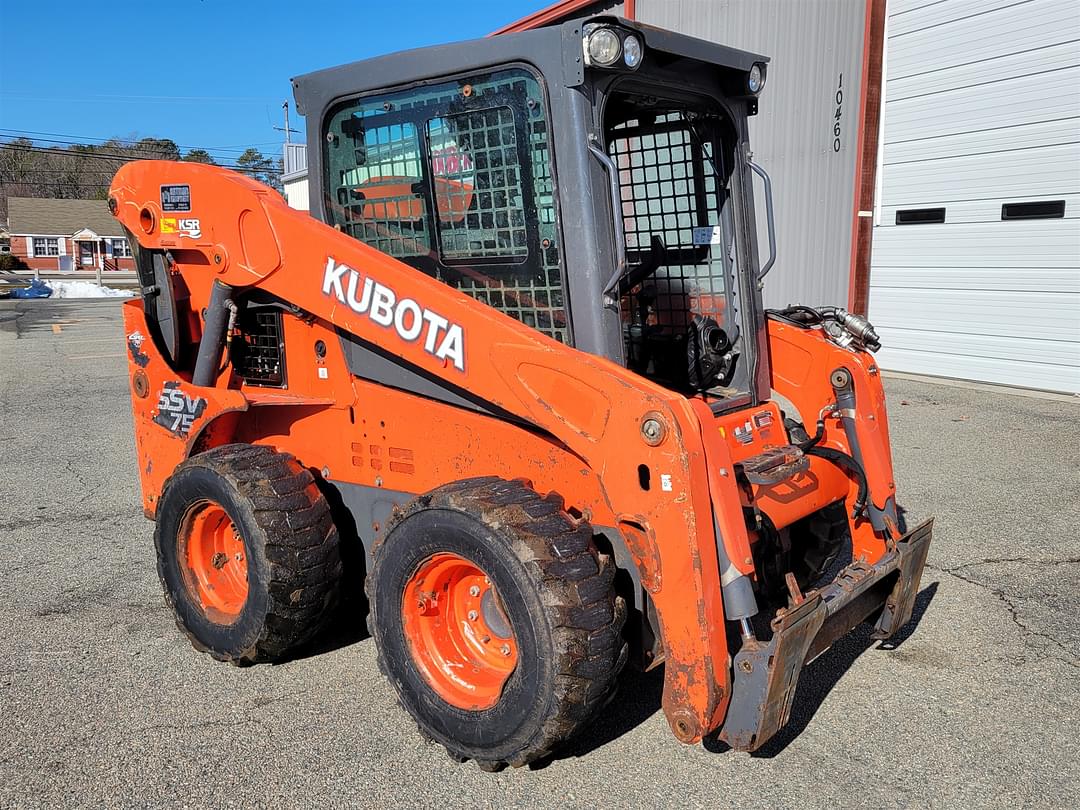 Image of Kubota SSV75 Primary image