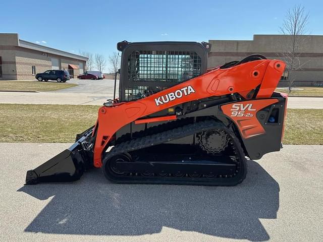 Image of Kubota SVL95-2S equipment image 3
