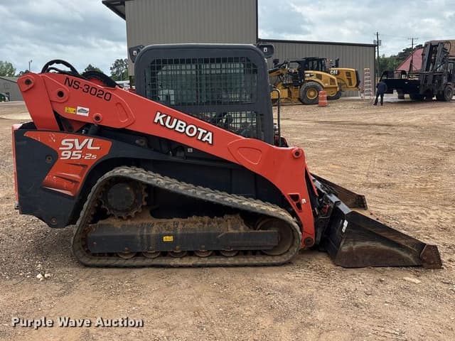 Image of Kubota SVL95-2S equipment image 3