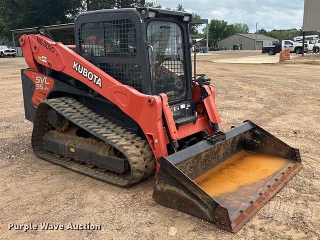 Image of Kubota SVL95-2S equipment image 2