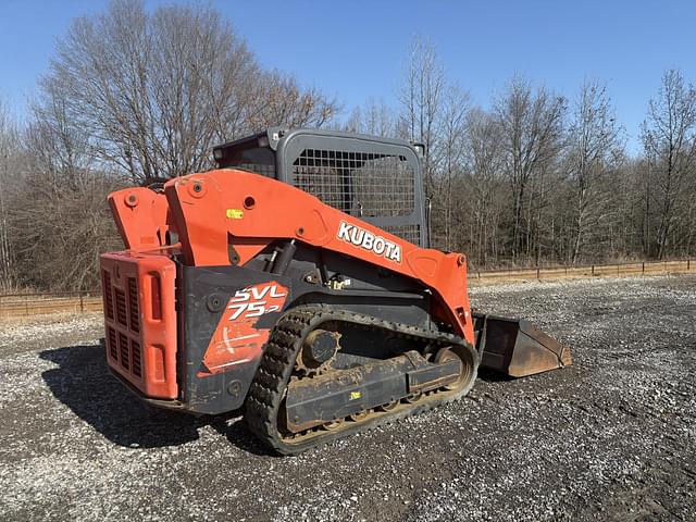 Image of Kubota SVL75-2 equipment image 4