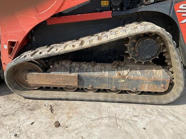 Image of Kubota SVL75-2 equipment image 1