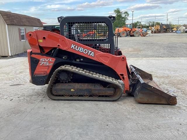Image of Kubota SVL75-2 equipment image 4