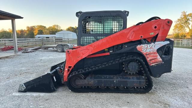 Image of Kubota SVL95-2 equipment image 1