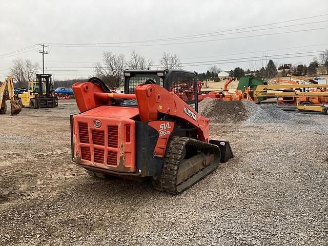 Image of Kubota SVL95-2S equipment image 4