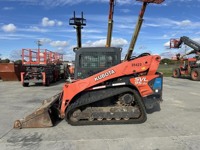Image of Kubota SVL95-2S equipment image 1