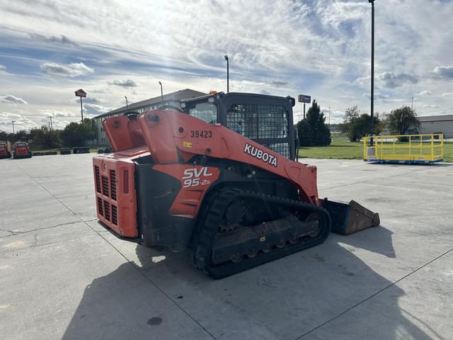 Image of Kubota SVL95-2S equipment image 4
