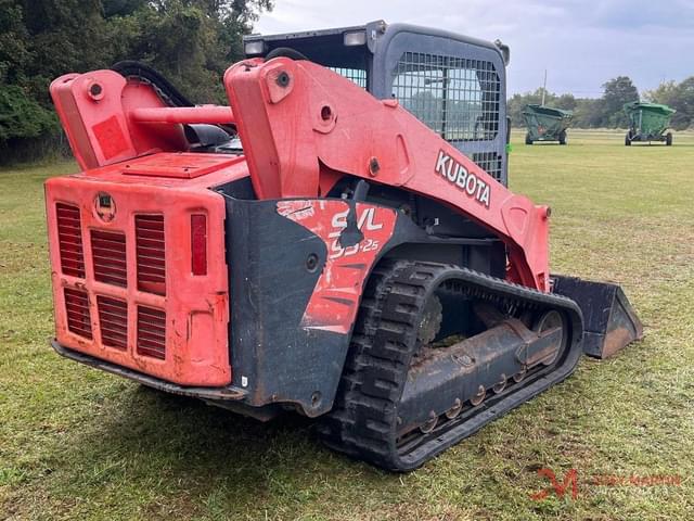 Image of Kubota SVL95-2S equipment image 2