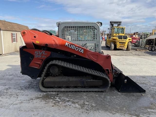 Image of Kubota SVL95-2S equipment image 4