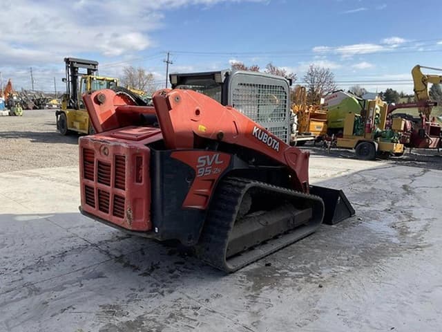 Image of Kubota SVL95-2S equipment image 3
