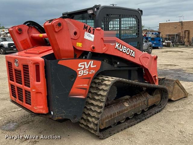 Image of Kubota SVL95-2S equipment image 4