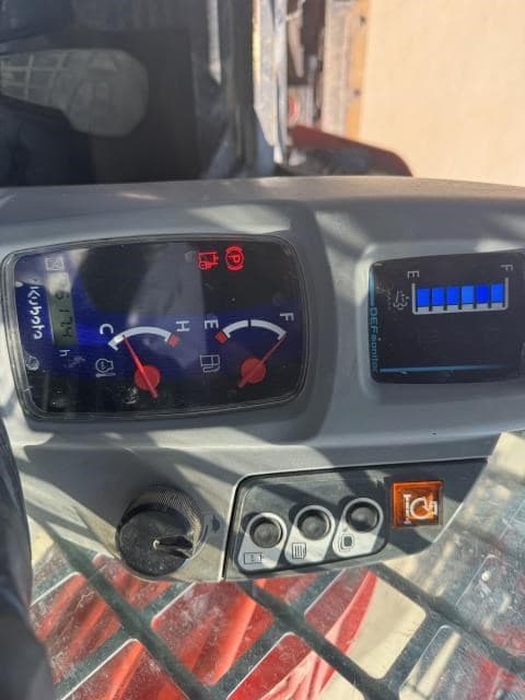 Image of Kubota SVL95-2SHFC equipment image 4