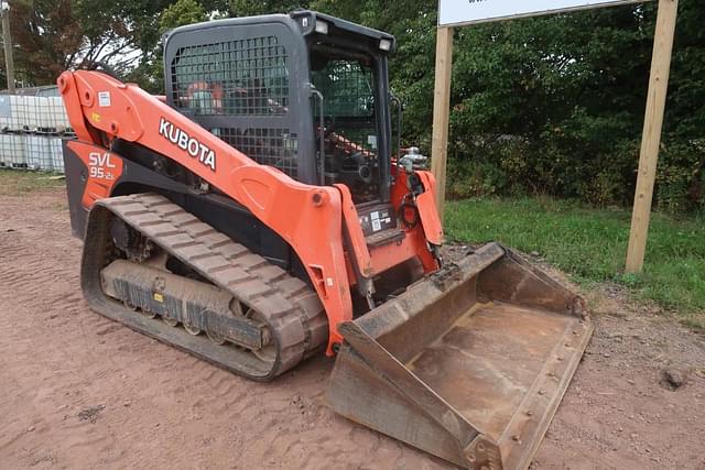 Image of Kubota SVL95-2S equipment image 4