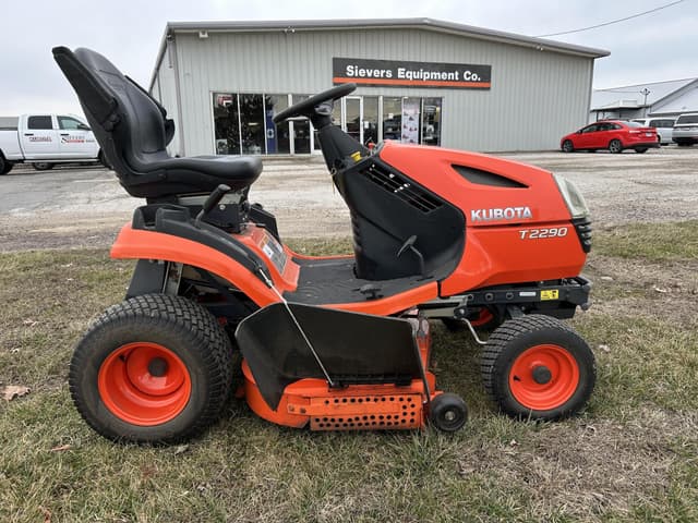 Image of Kubota T2290 equipment image 2