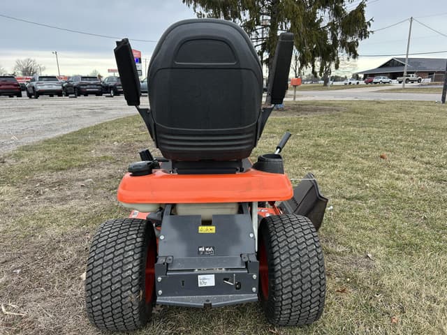 Image of Kubota T2290KW-42 equipment image 4