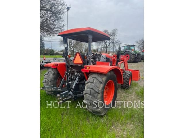 Image of Kubota M6L-111 equipment image 1