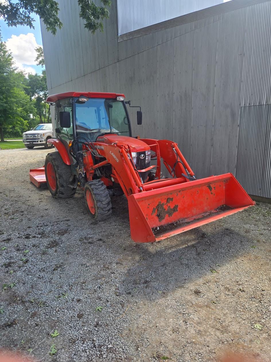 2018 Kubota L3560 Equipment Image0
