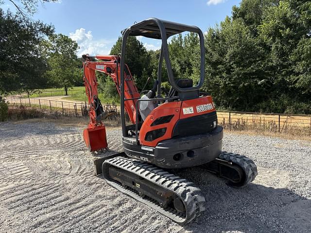 Image of Kubota U25 equipment image 3