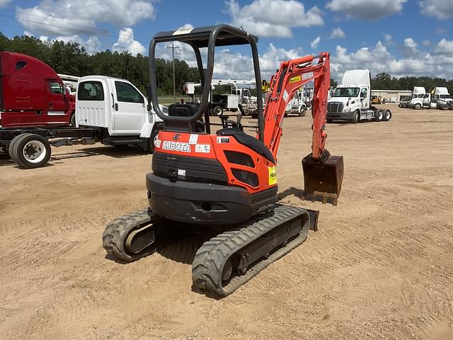 Image of Kubota U25R1T4 equipment image 4