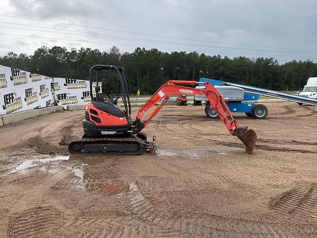 Image of Kubota U25R1T4 equipment image 3