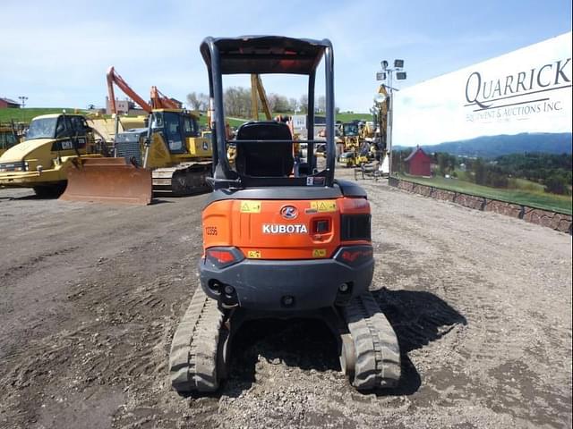 Image of Kubota U27-4 equipment image 3
