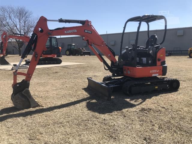 Image of Kubota U35 equipment image 1