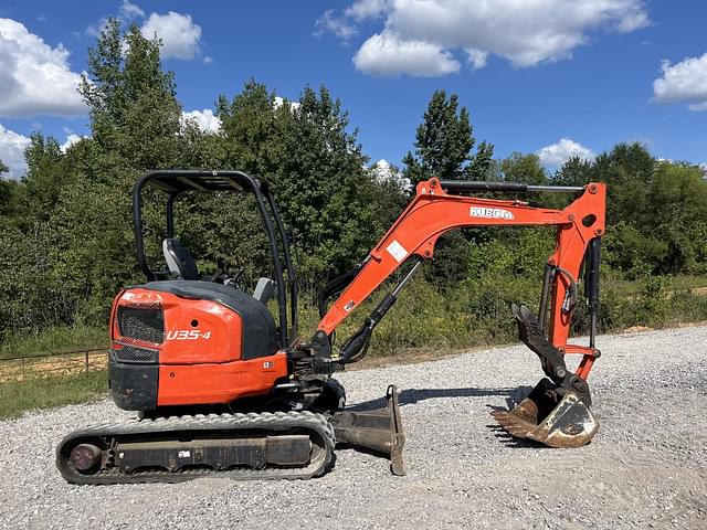 Image of Kubota U35-4 equipment image 1