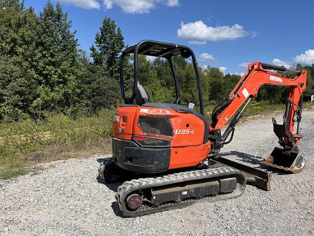 Image of Kubota U35-4 equipment image 2