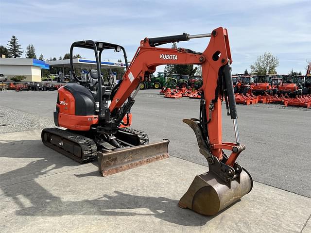 Image of Kubota U35-4 equipment image 3