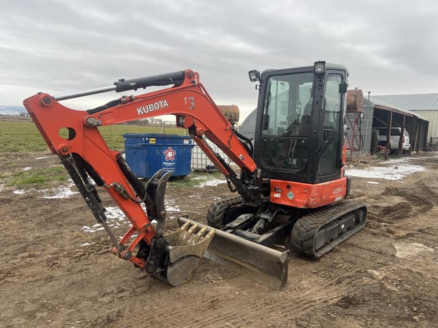 Image of Kubota U35-4 equipment image 1