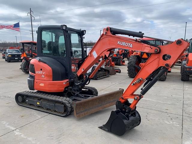 Image of Kubota U35-4 equipment image 1