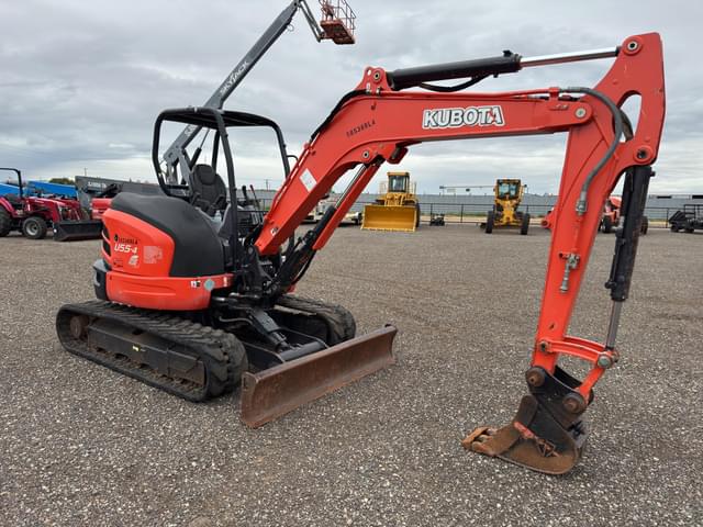 Image of Kubota U55-4 equipment image 3
