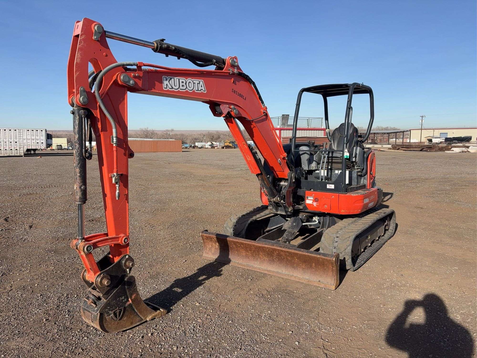 2018 Kubota U55-4 Equipment Image0
