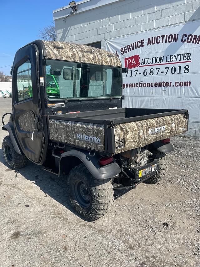 Image of Kubota RTV-X1100C equipment image 2