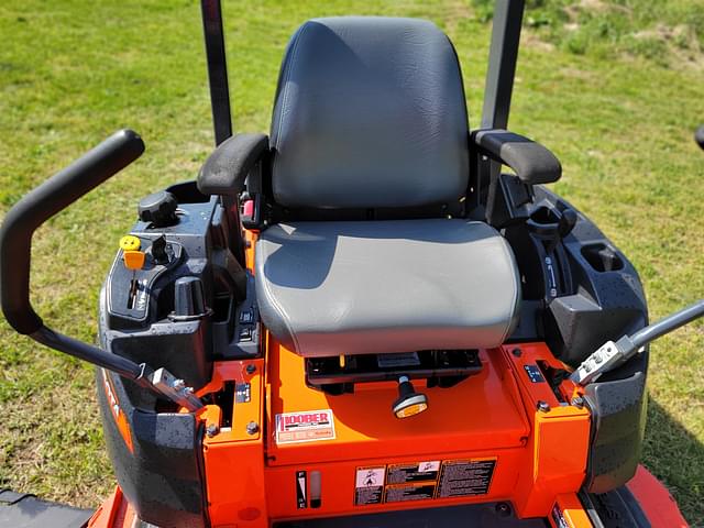 Image of Kubota Z121SKH equipment image 1