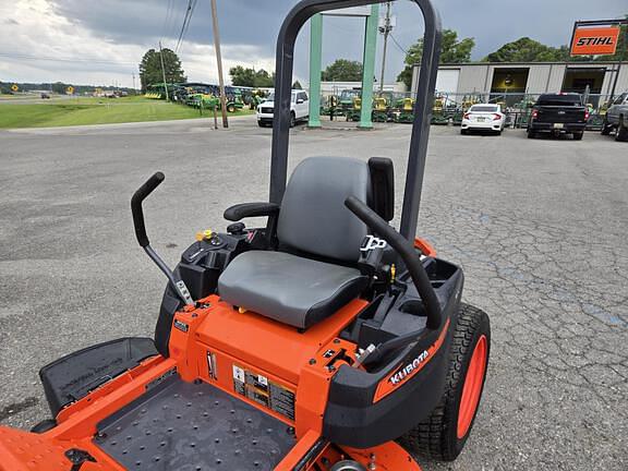 Image of Kubota Z122E equipment image 2