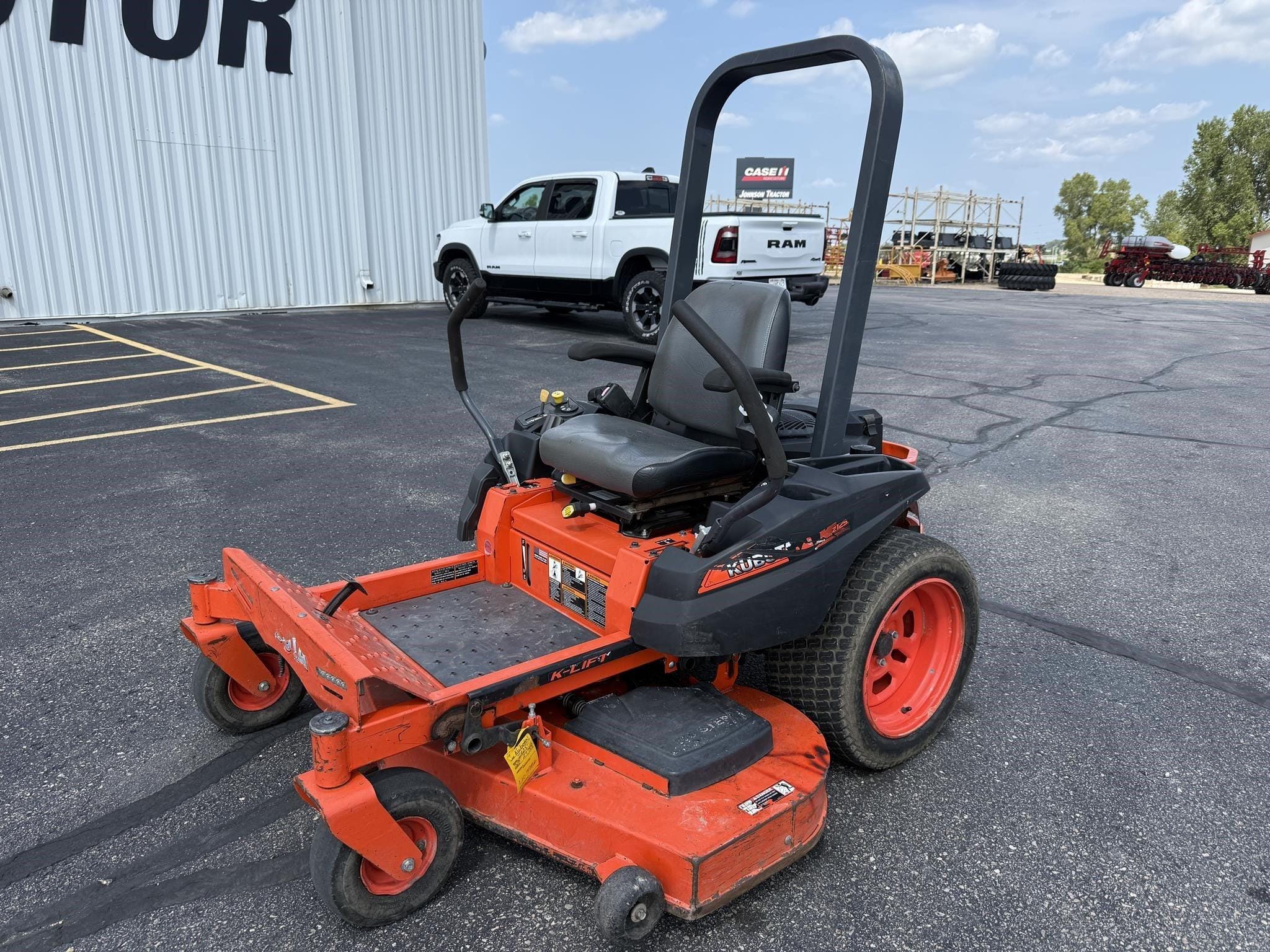 2018 Kubota Z125S Equipment Image0