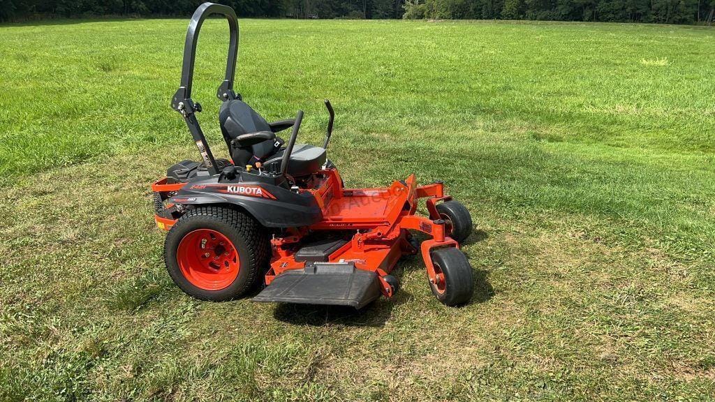 Main image Kubota Z421