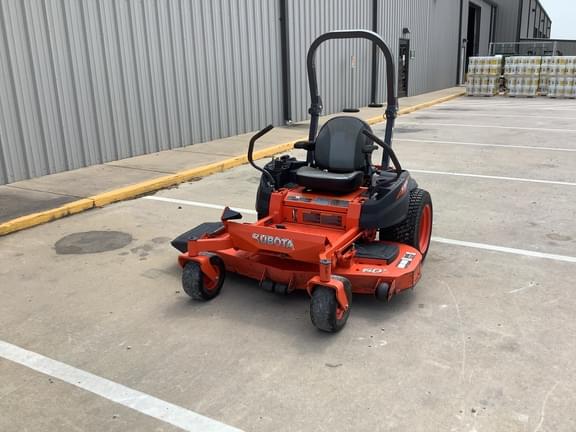 Image of Kubota Z421KW equipment image 2