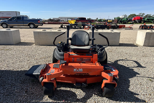 Image of Kubota Z421KW equipment image 2